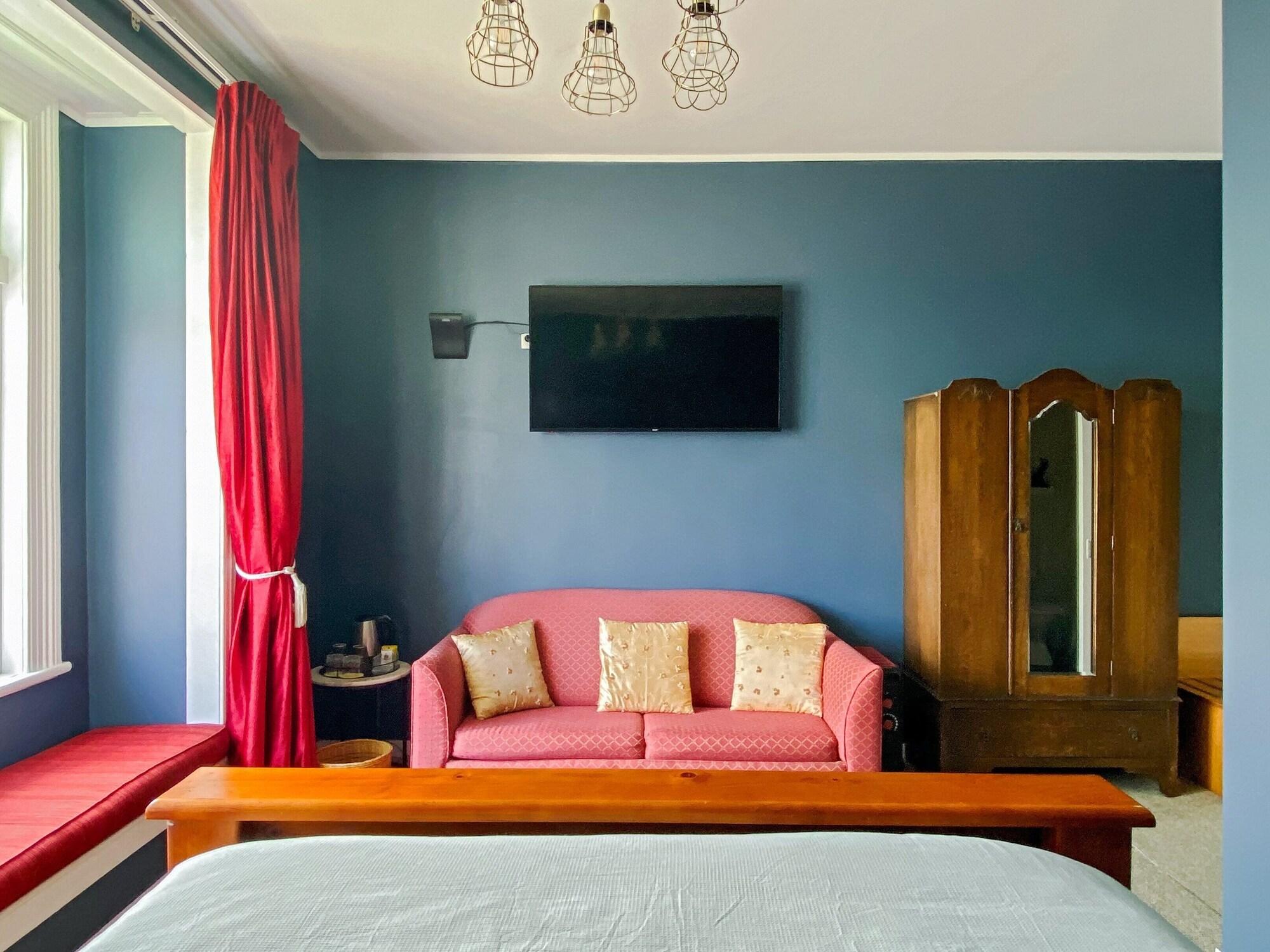 Bavaria Boutique Guest house 3*