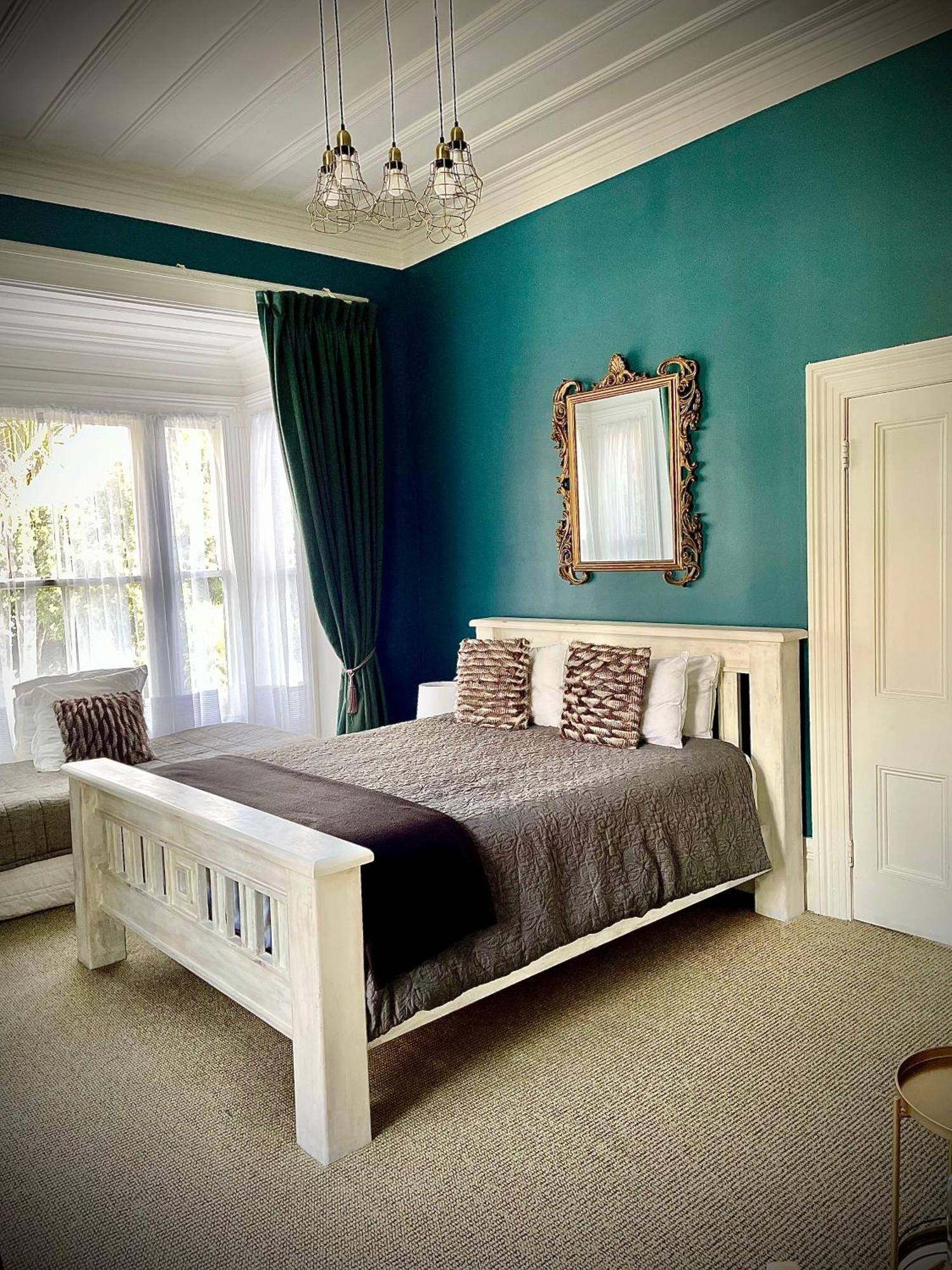 Bavaria Boutique Guest house 3*